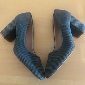 Classic Pointed Toe Block Heel Pumps